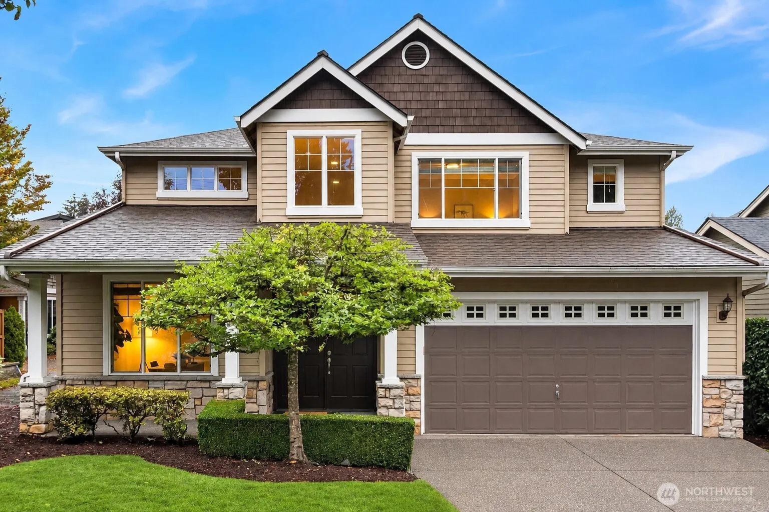 12512 NE 90th Street , Kirkland, WA 98033