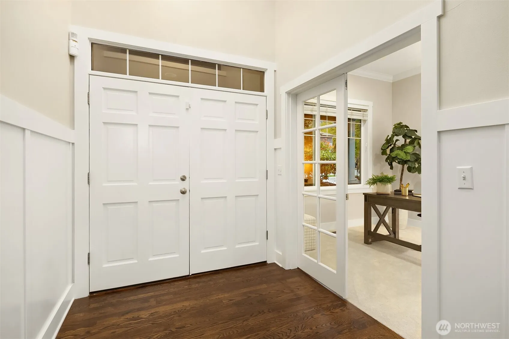 12512 NE 90th Street , Kirkland, WA 98033