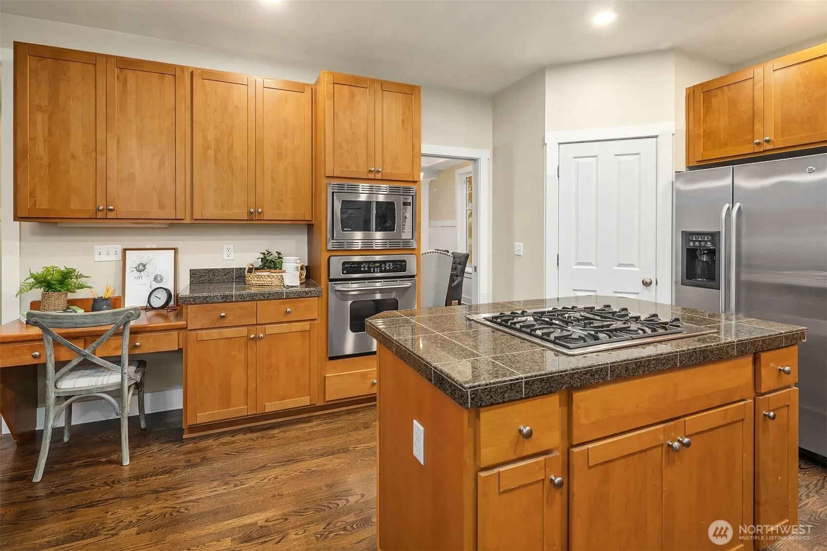 12512 NE 90th Street , Kirkland, WA 98033