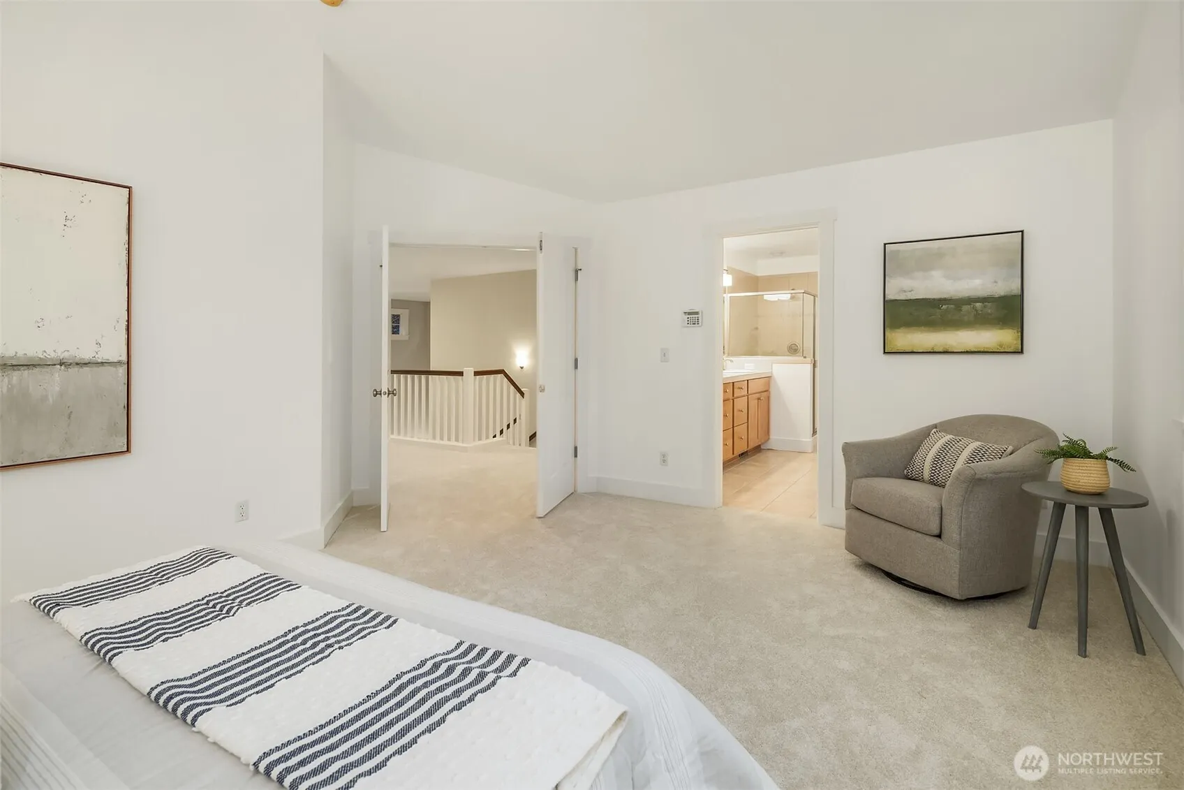 12512 NE 90th Street , Kirkland, WA 98033
