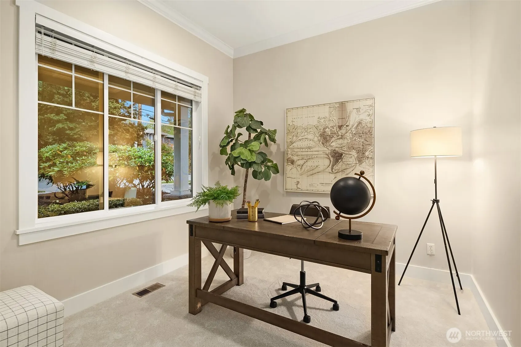 12512 NE 90th Street , Kirkland, WA 98033