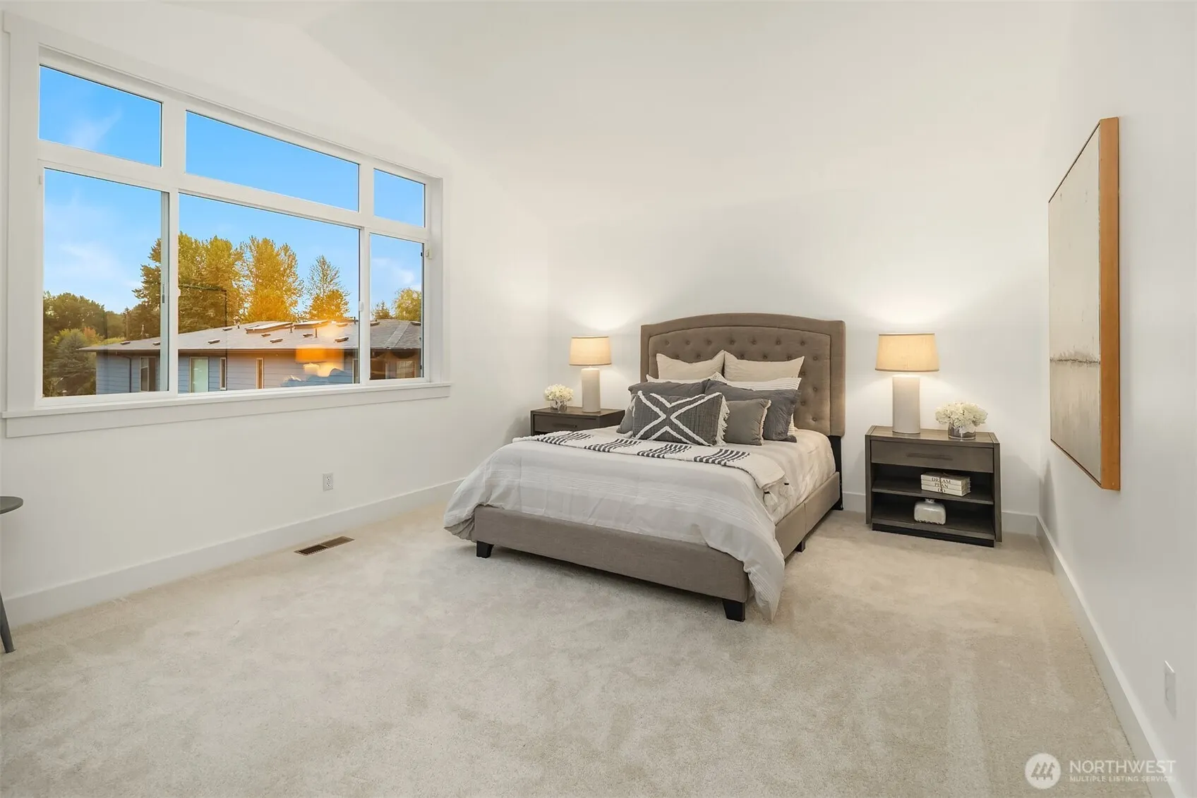 12512 NE 90th Street , Kirkland, WA 98033