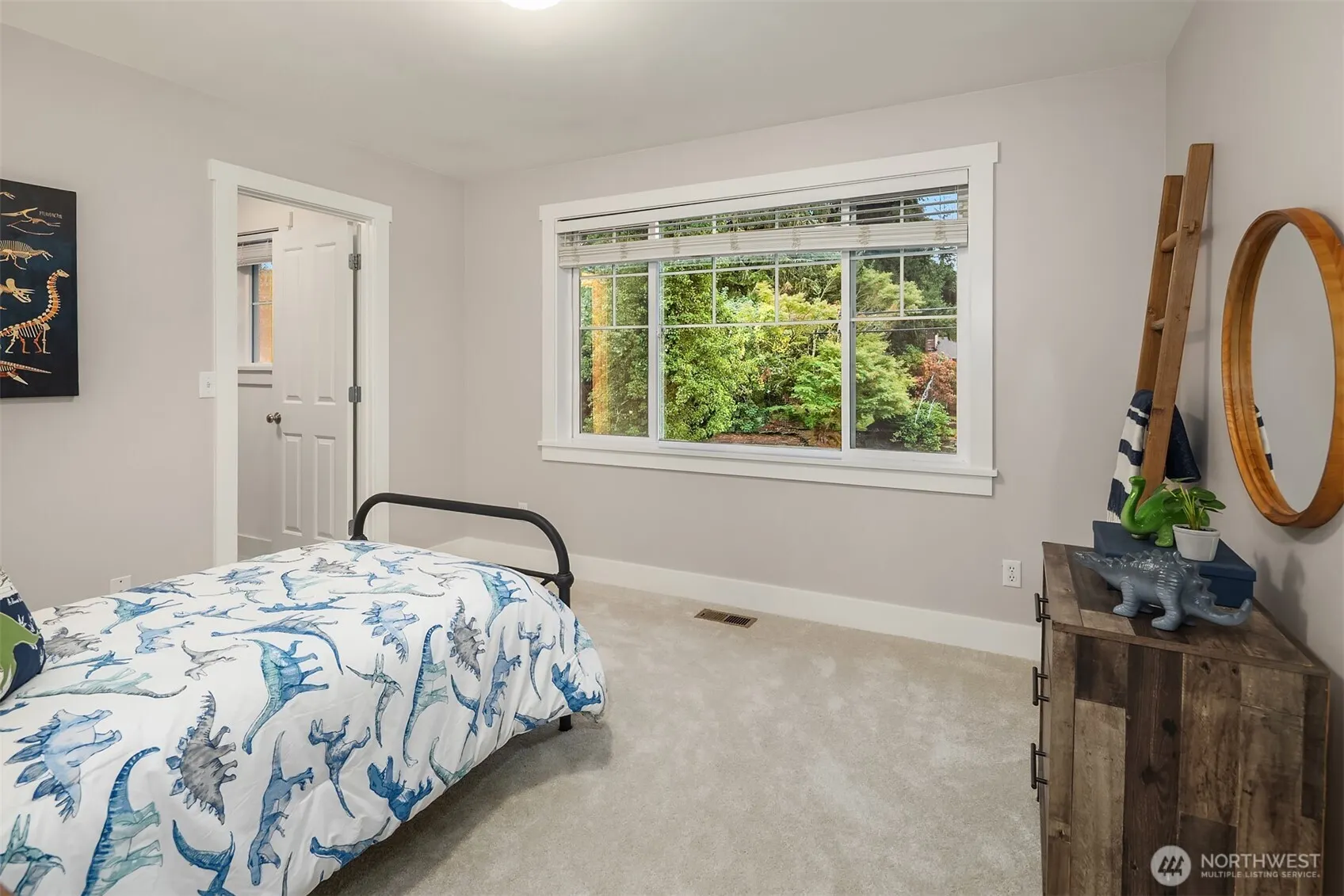 12512 NE 90th Street , Kirkland, WA 98033