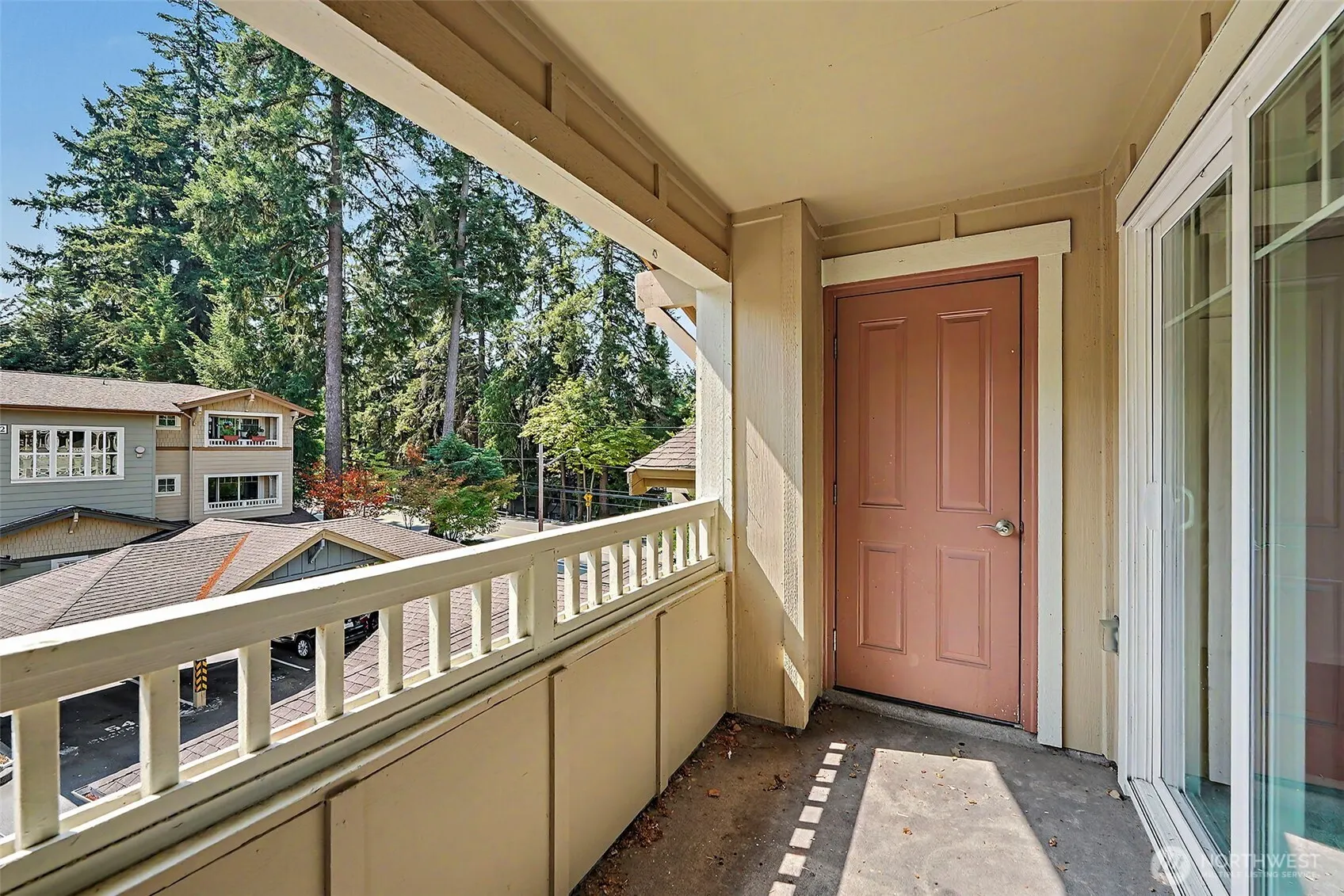 11312 124th Avenue NE #302, Kirkland, WA 98033