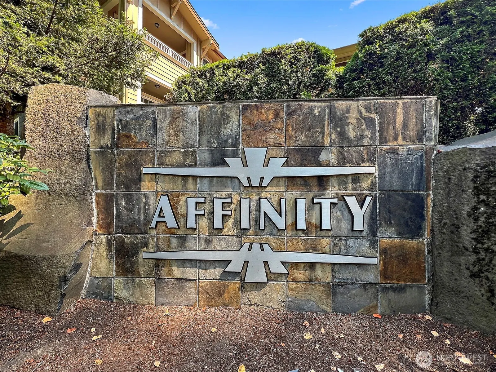 11312 124th Avenue NE #302, Kirkland, WA 98033