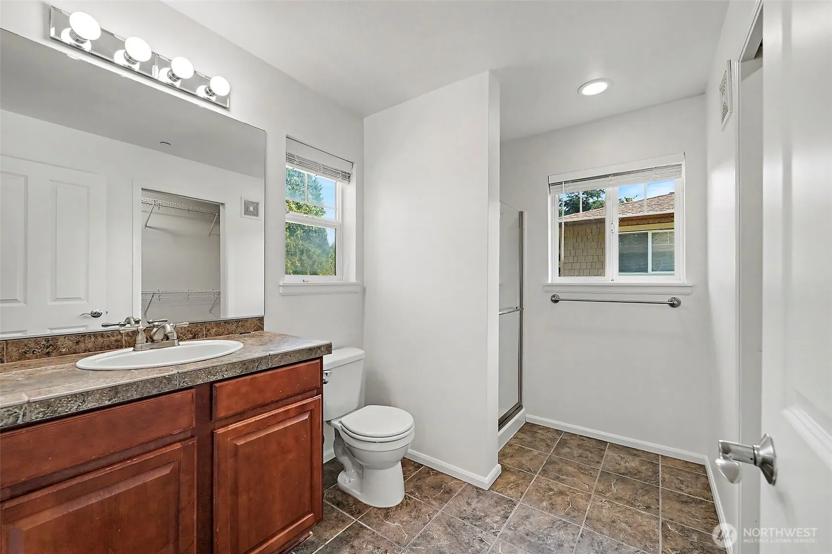11312 124th Avenue NE #302, Kirkland, WA 98033