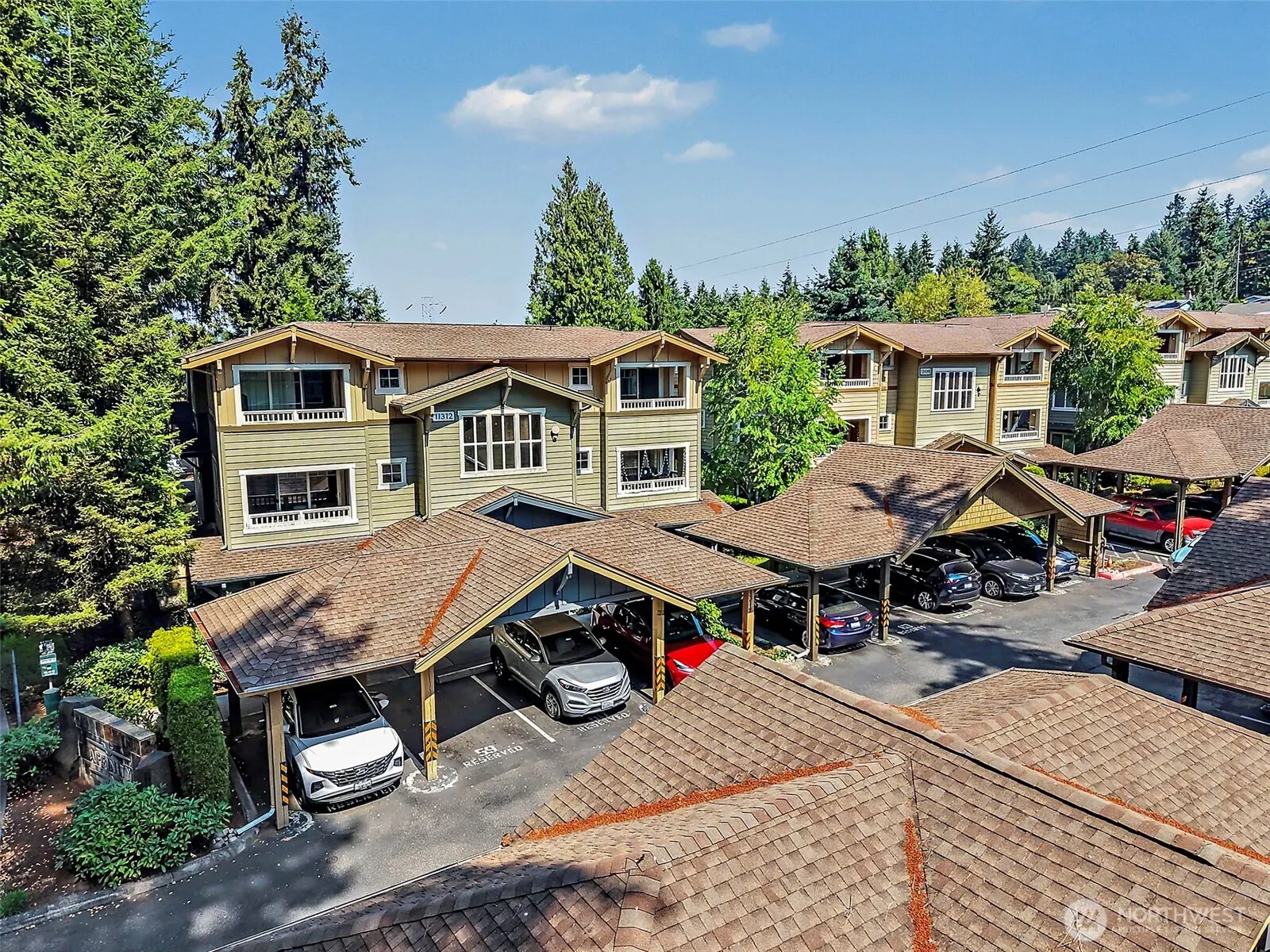 11312 124th Avenue NE #302, Kirkland, WA 98033