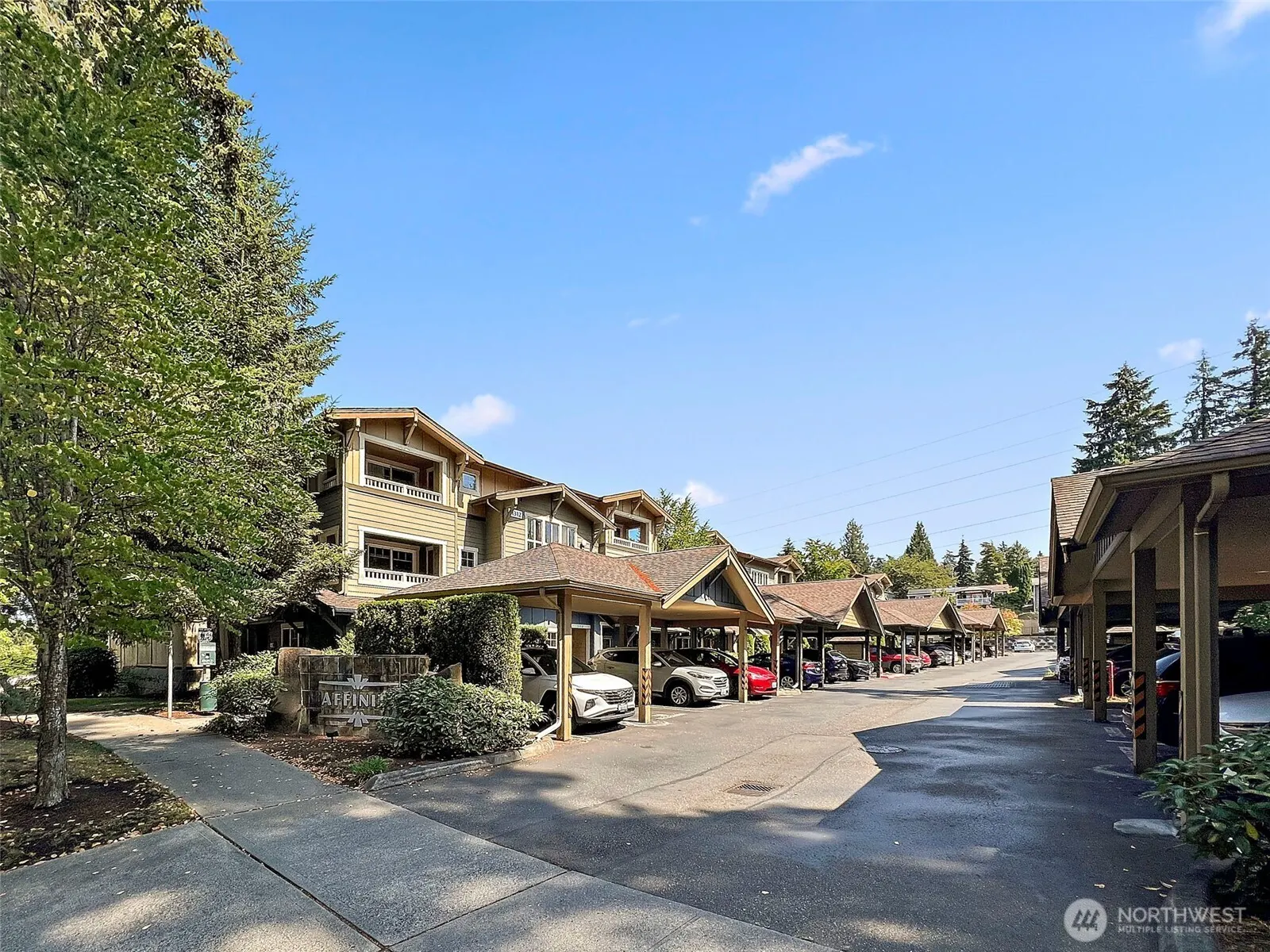 11312 124th Avenue NE #302, Kirkland, WA 98033