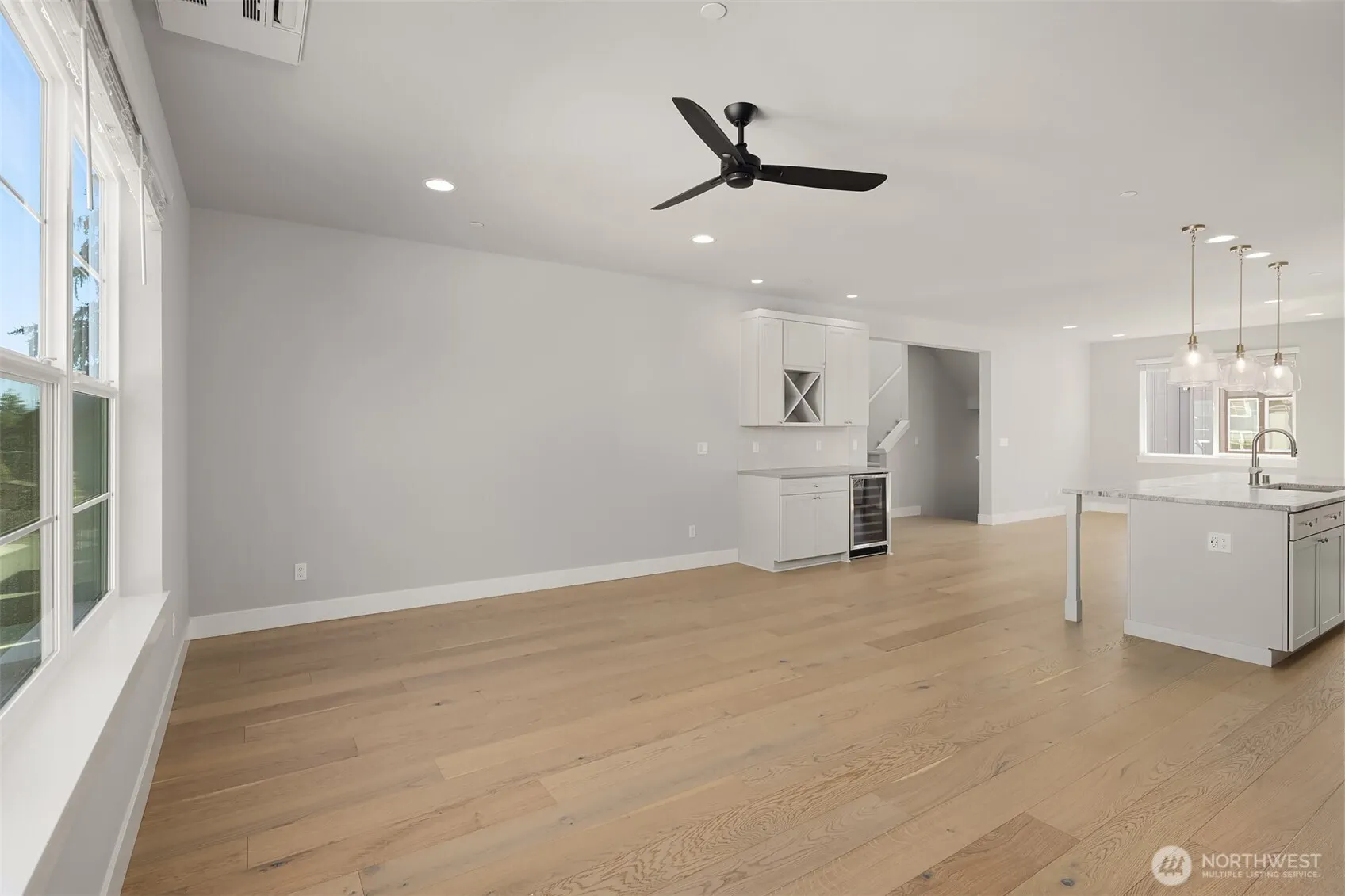 10 160th Place SE, Bothell, WA 98012
