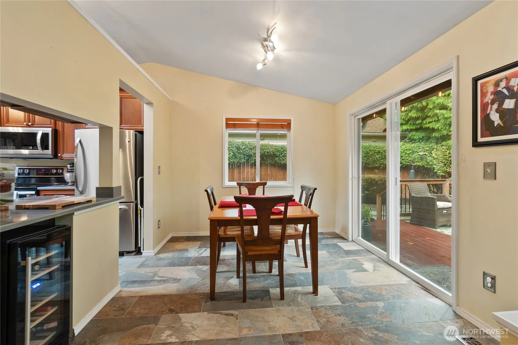 9724 NE 141st Court , Kirkland, WA 98034
