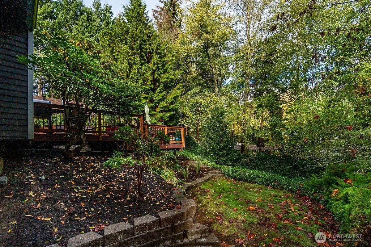 9724 NE 141st Court , Kirkland, WA 98034