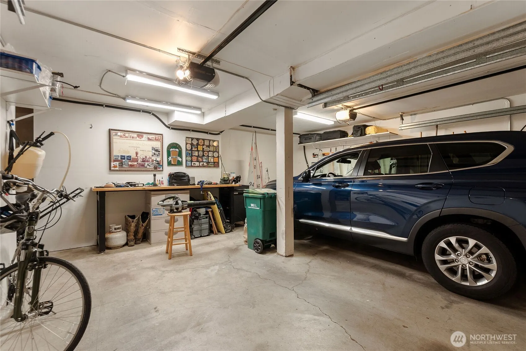 9724 NE 141st Court , Kirkland, WA 98034