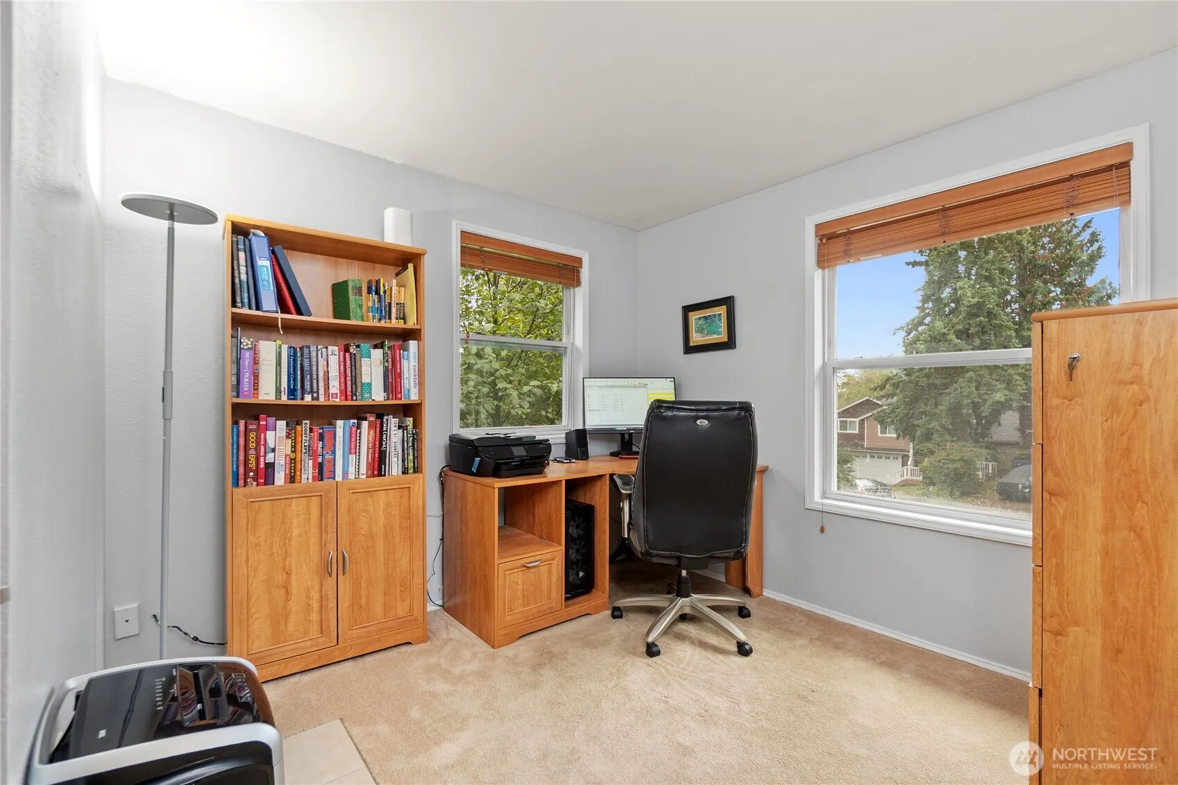 9724 NE 141st Court , Kirkland, WA 98034