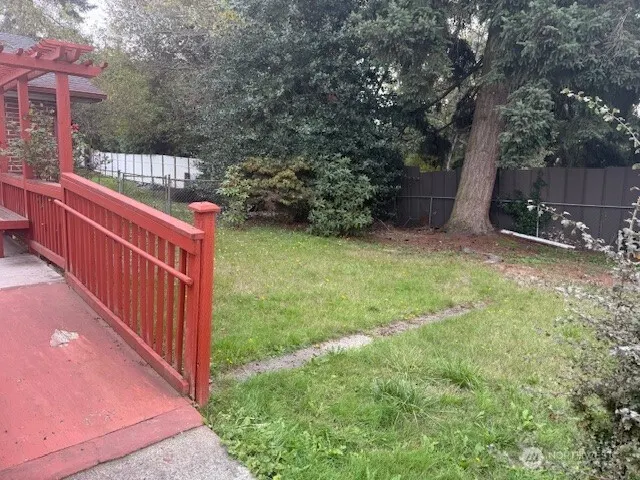 11605 SE 258th Street , Kent, WA 98030