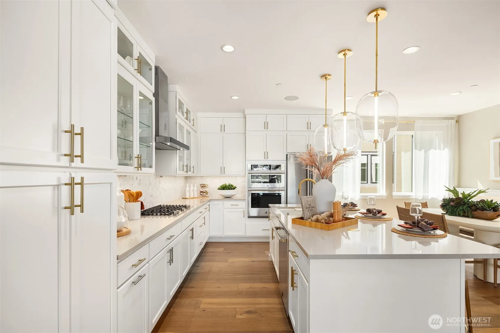 10808 (HS 55) 120TH Lane NE #D, Kirkland, WA 98033