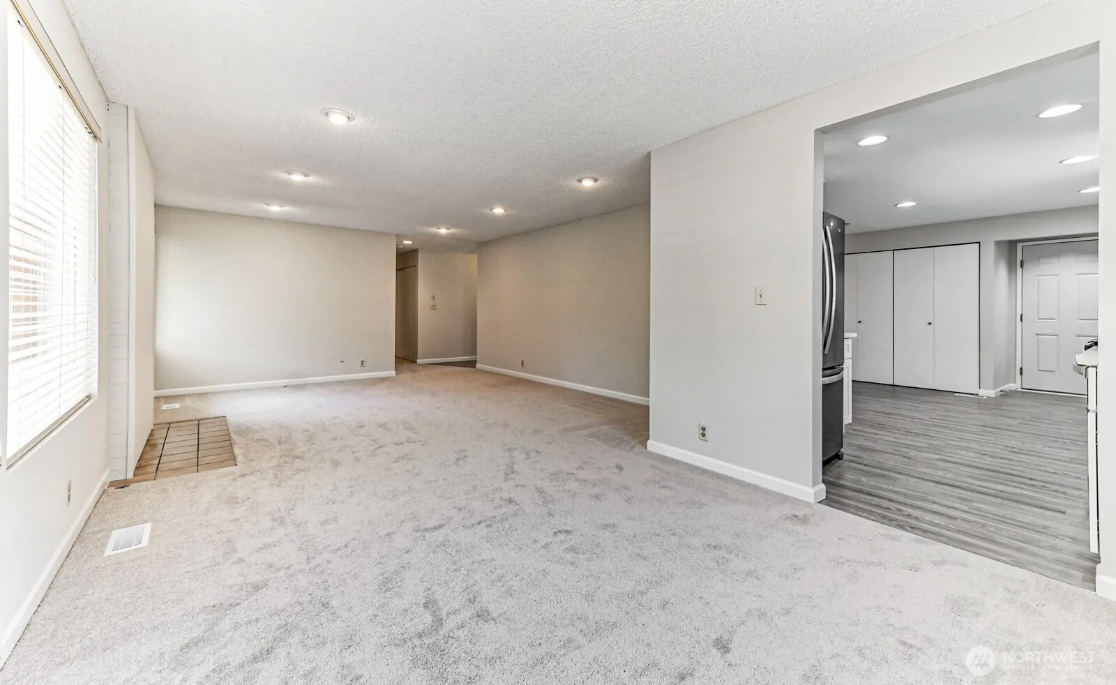 11818 103rd Avenue NE, Kirkland, WA 98034