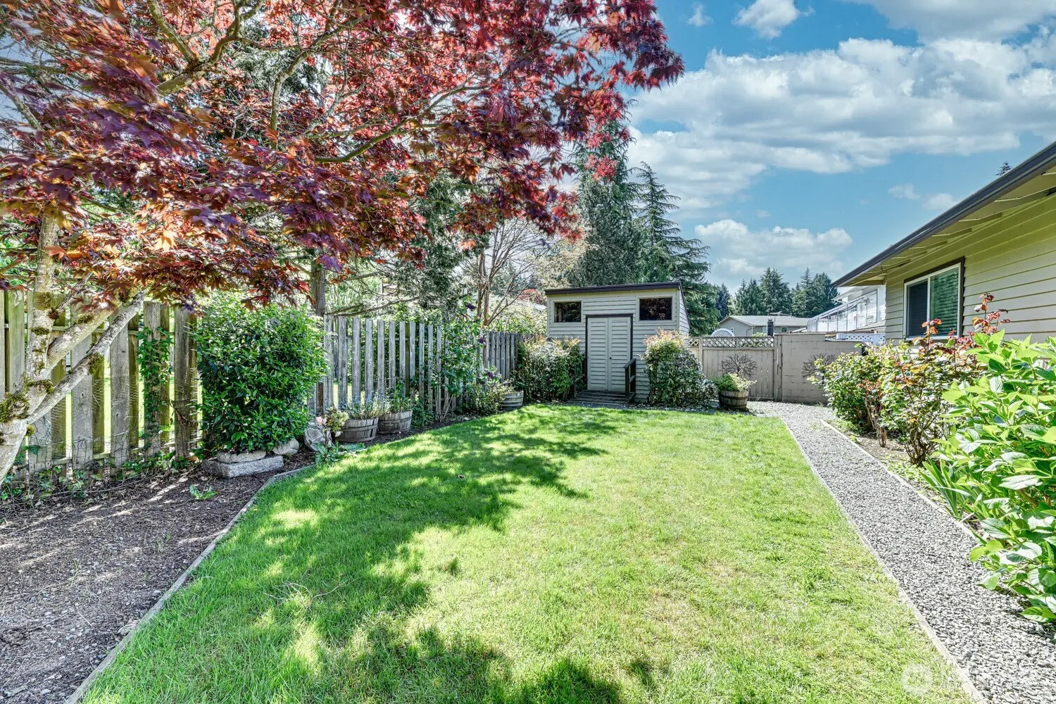 11818 103rd Avenue NE, Kirkland, WA 98034