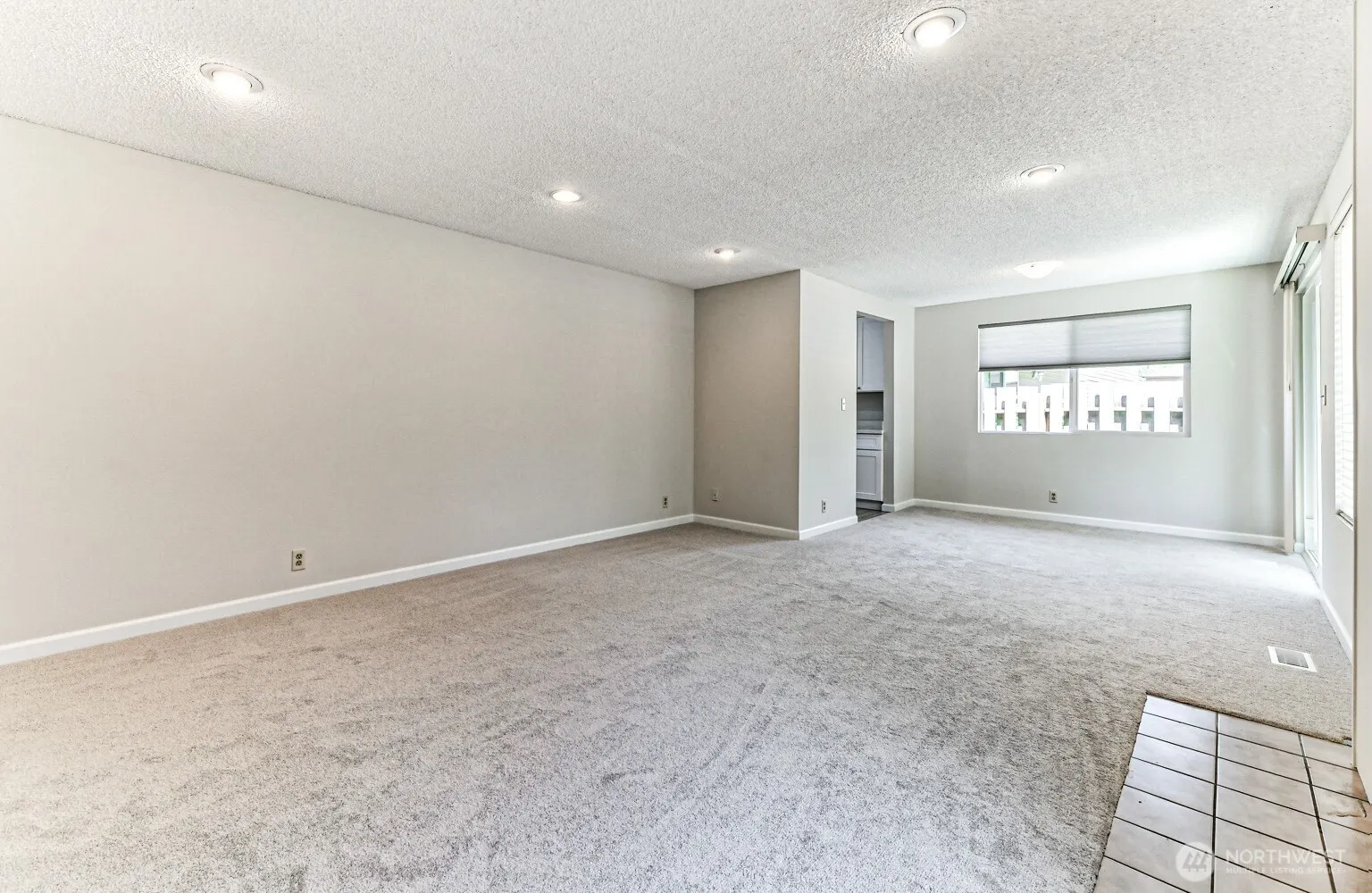 11818 103rd Avenue NE, Kirkland, WA 98034