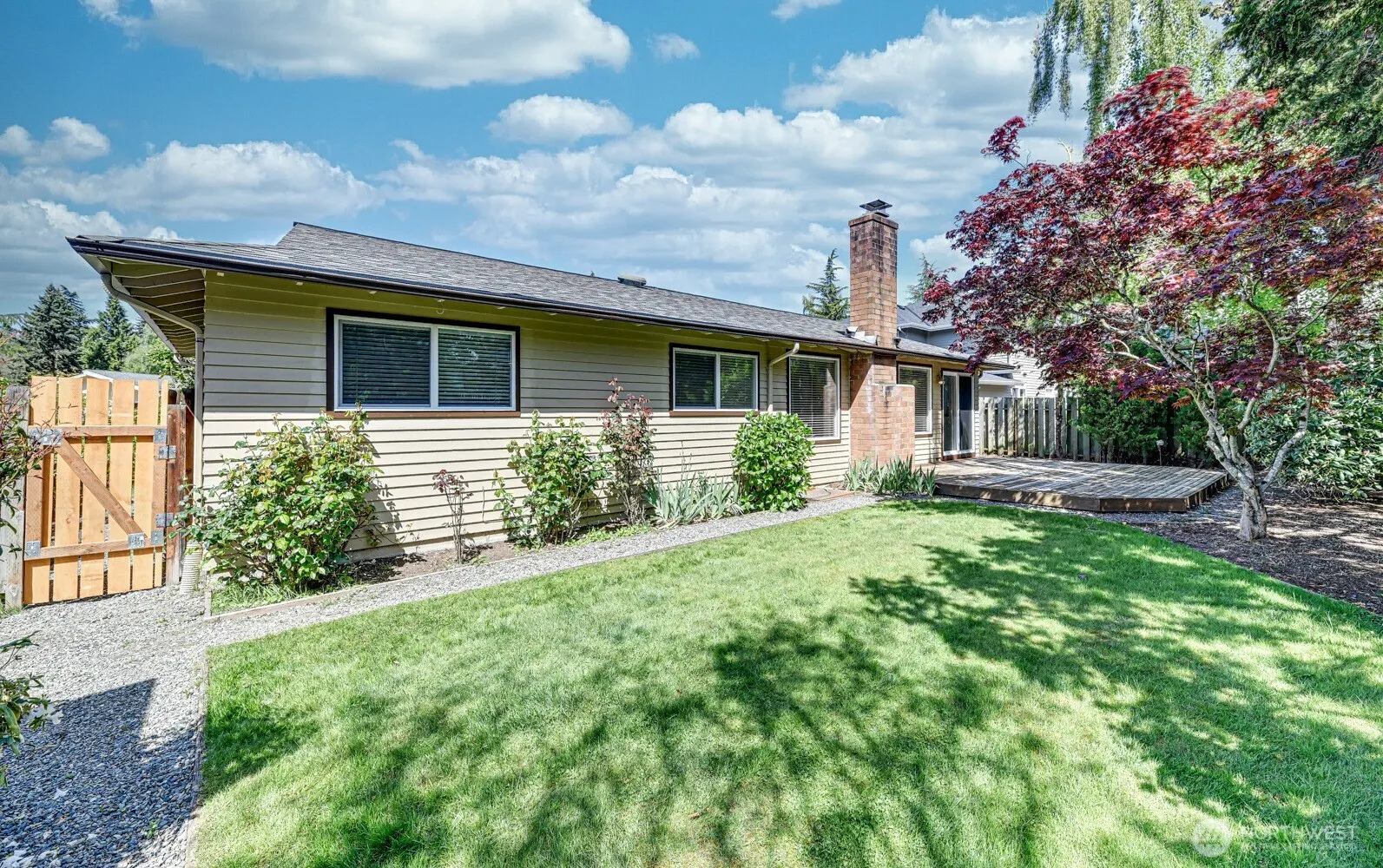 11818 103rd Avenue NE, Kirkland, WA 98034