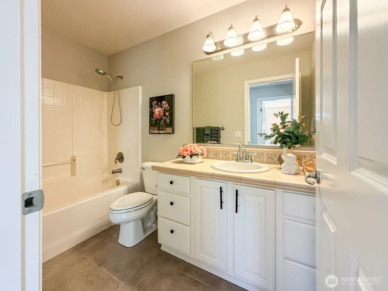 20220 84th Place NE, Bothell, WA 98011