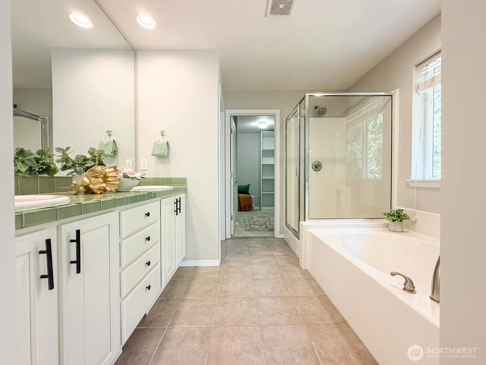 20220 84th Place NE, Bothell, WA 98011