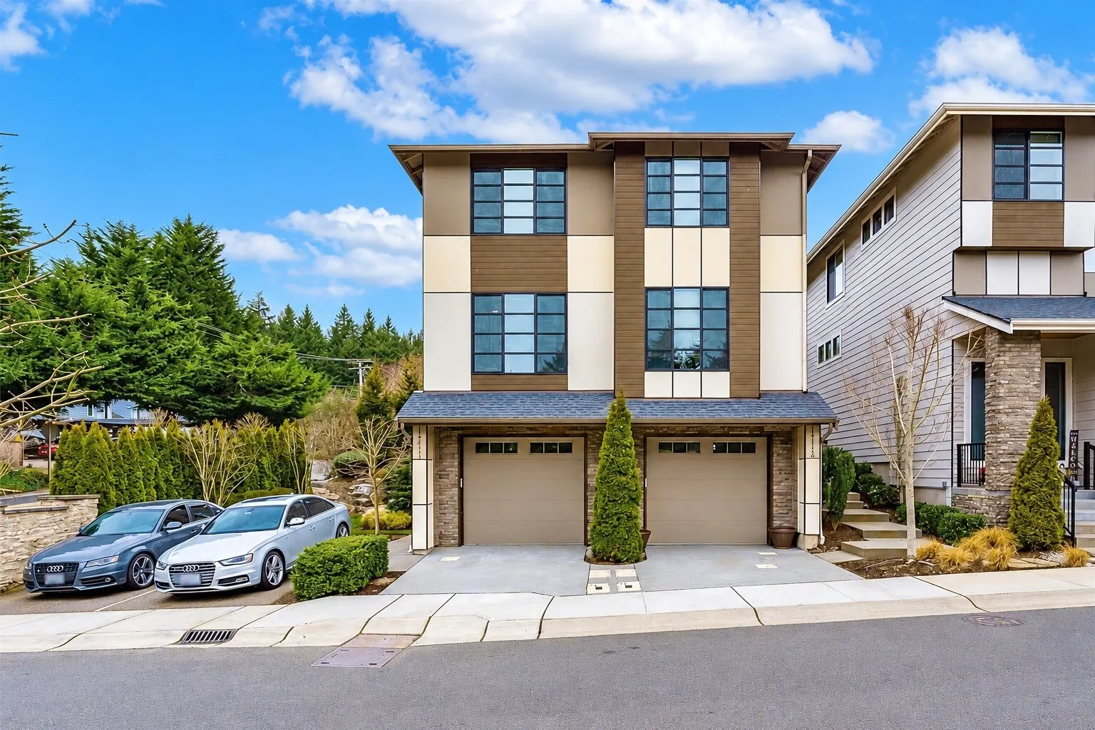 14111 74th Court NE #1, Kirkland, WA 98034