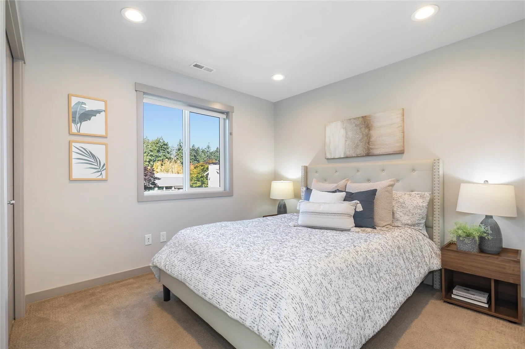 14111 74th Court NE #1, Kirkland, WA 98034