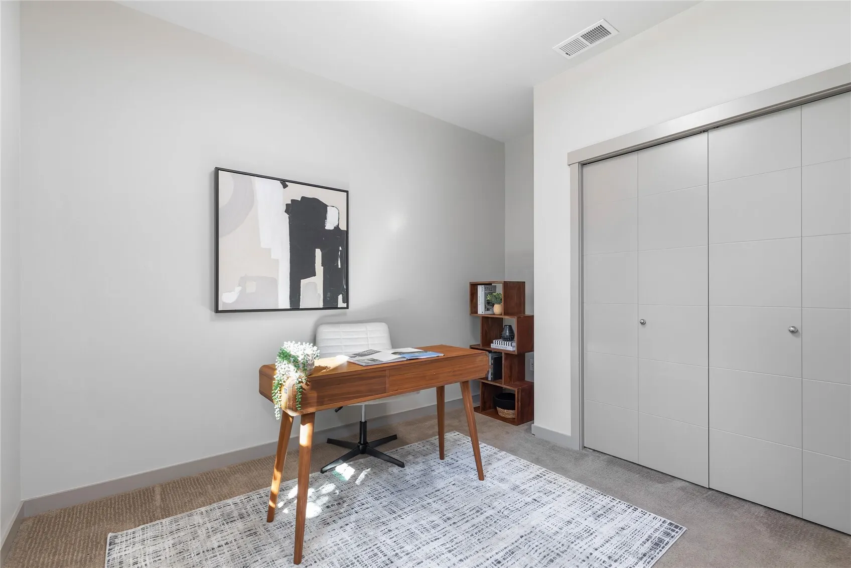 14111 74th Court NE #1, Kirkland, WA 98034