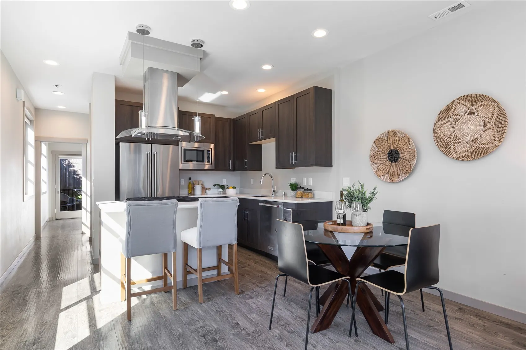 14111 74th Court NE #1, Kirkland, WA 98034