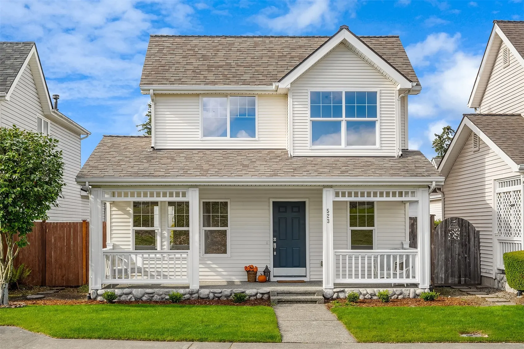 523 Redmond Place NE, Renton, WA 98056-3988