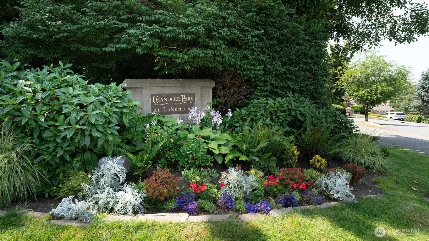 16410 SE 56th Place , Bellevue, WA 98006