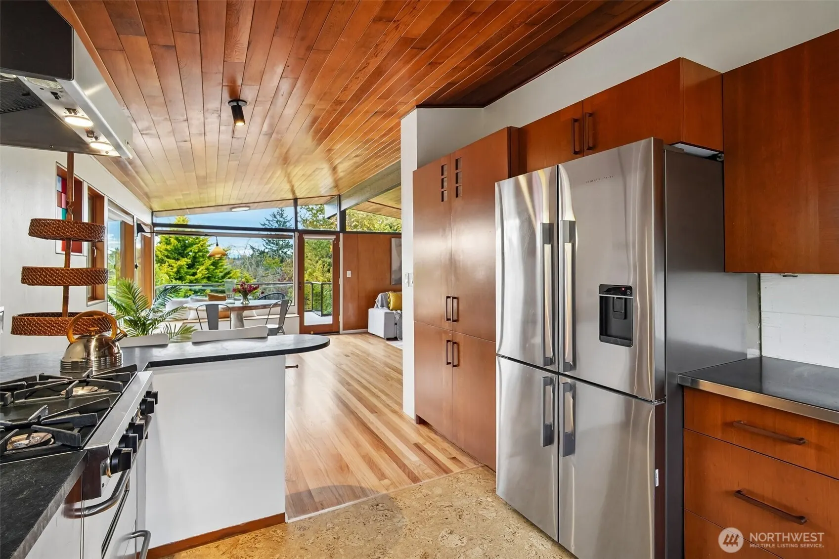 3611 30th Avenue W, Seattle, WA 98199