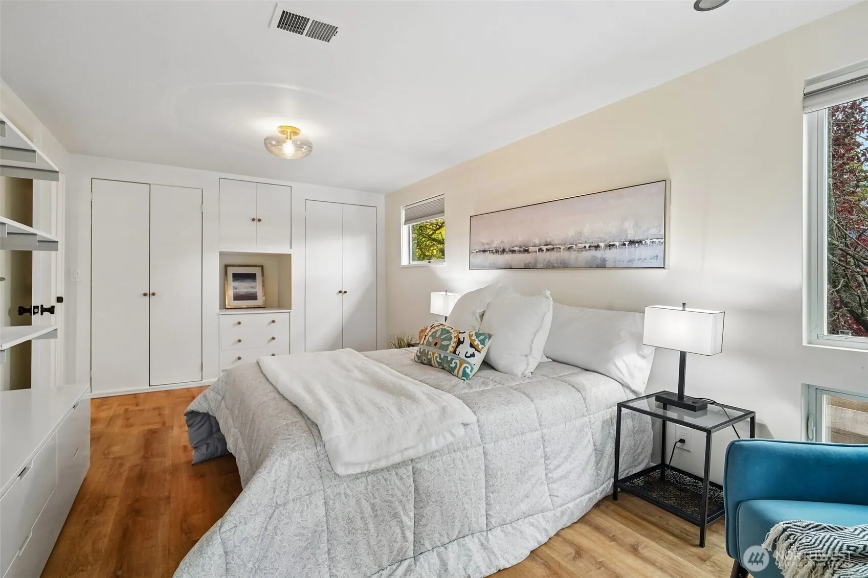 3611 30th Avenue W, Seattle, WA 98199