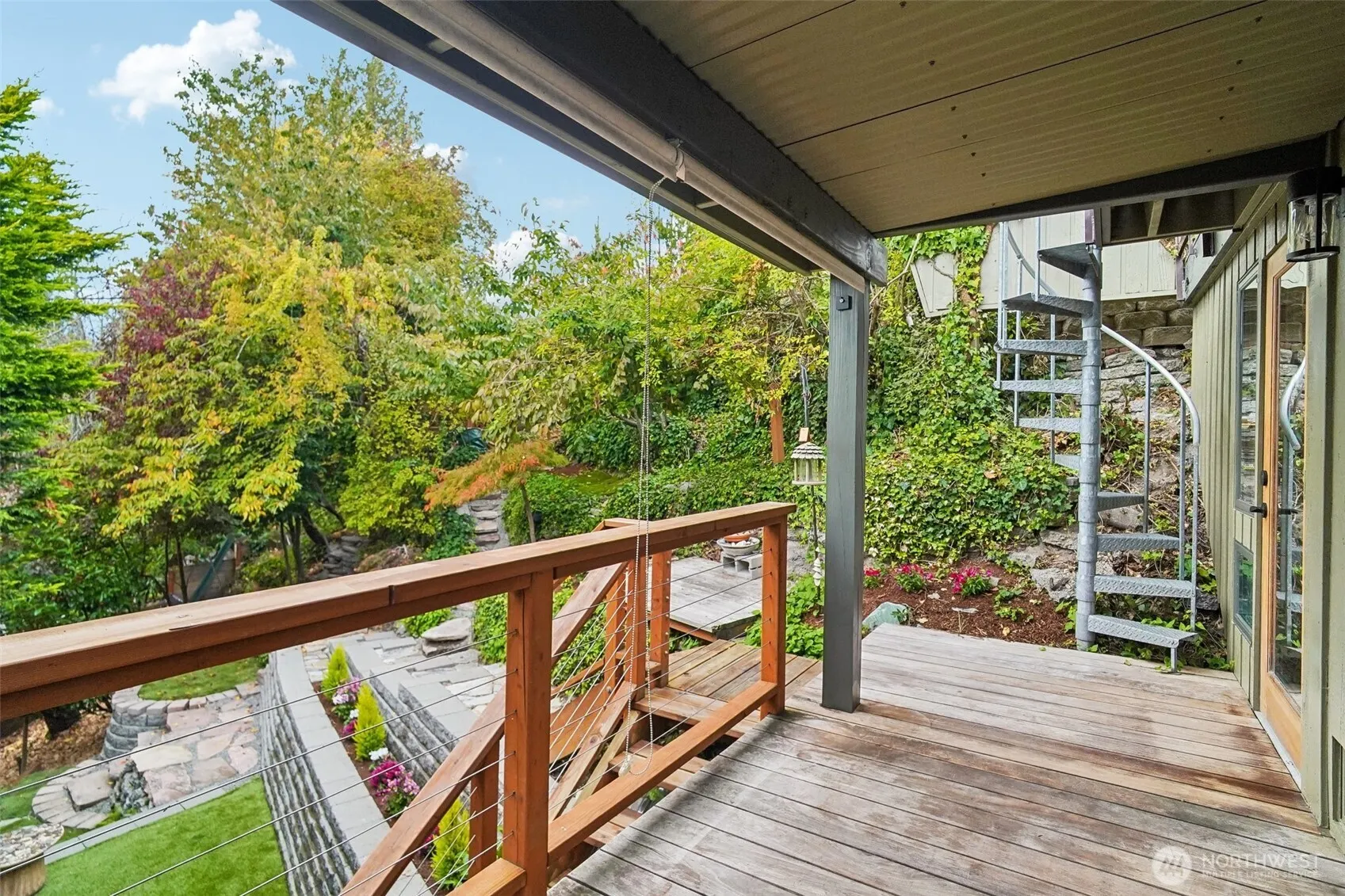 3611 30th Avenue W, Seattle, WA 98199