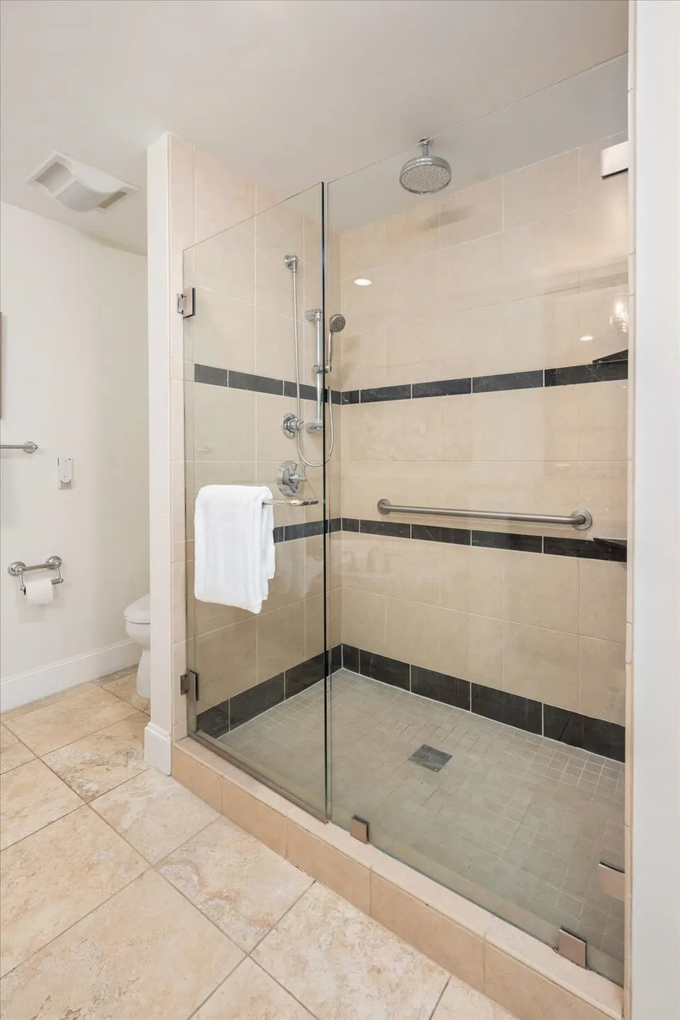 5304 Lake Washington Boulevard NE #H, Kirkland, WA 98033