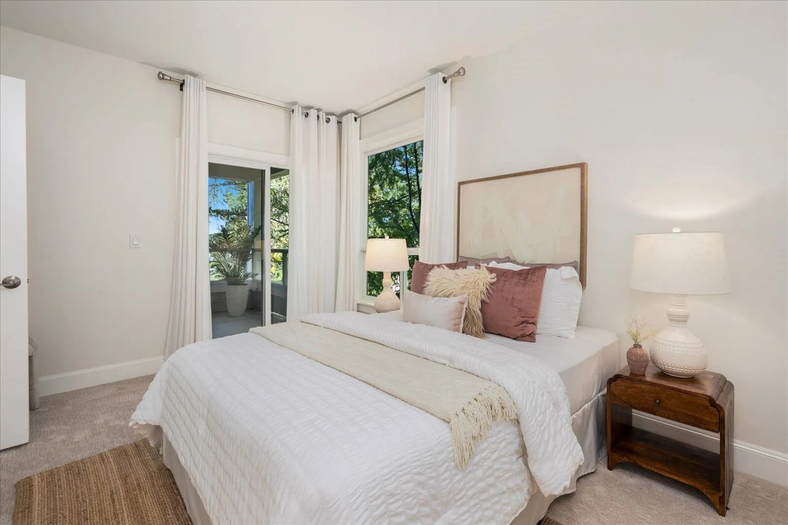 5304 Lake Washington Boulevard NE #H, Kirkland, WA 98033