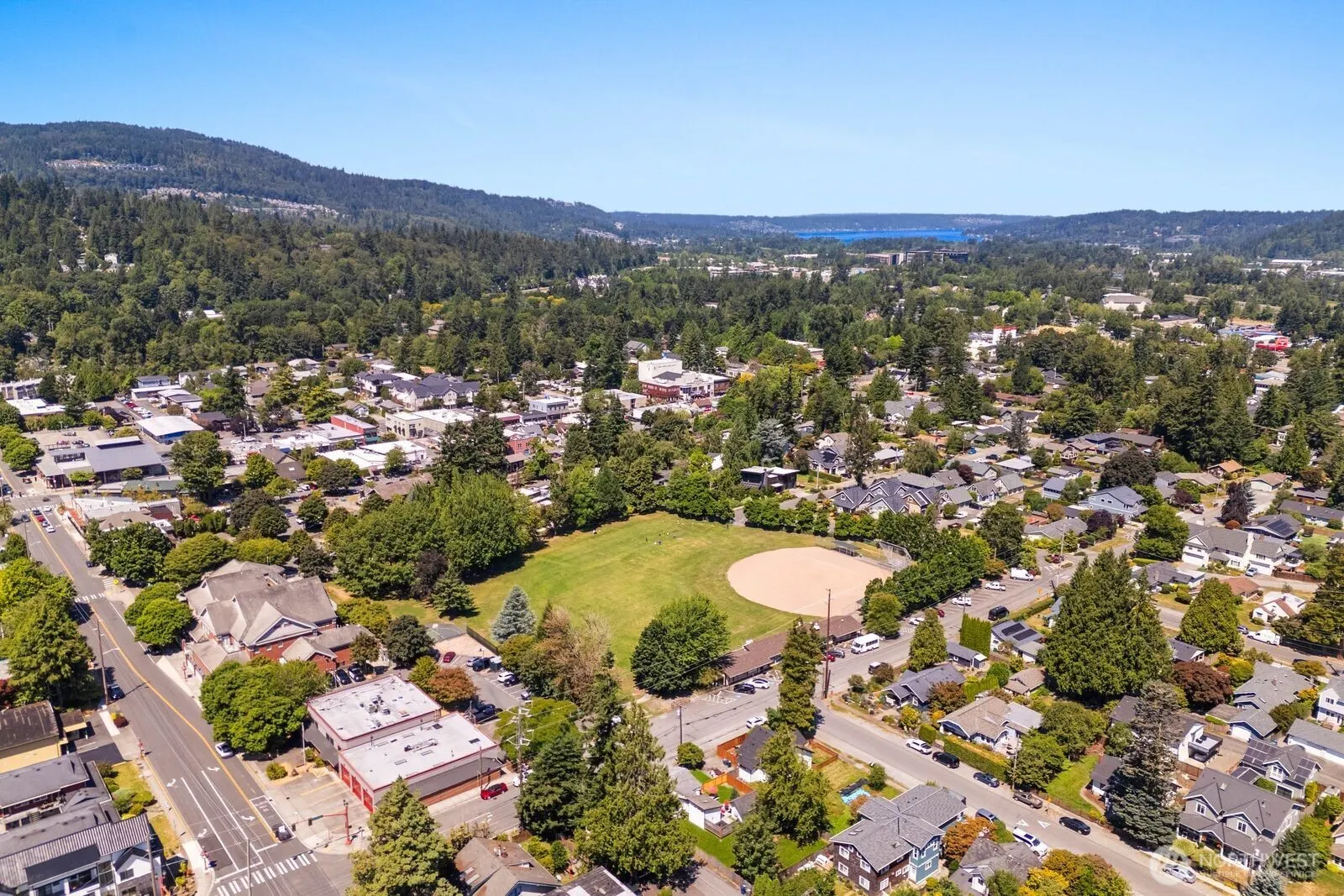 60 2nd Avenue NE, Issaquah, WA 98027