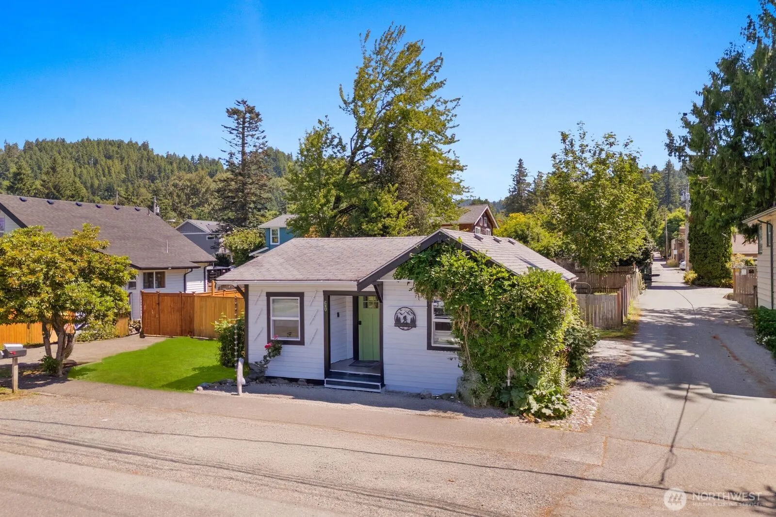 60 2nd Avenue NE, Issaquah, WA 98027