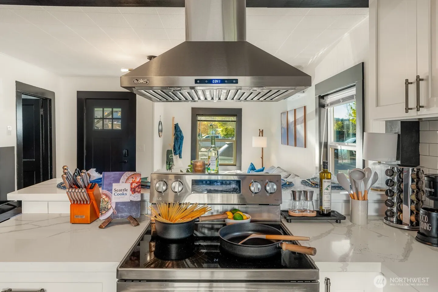 60 2nd Avenue NE, Issaquah, WA 98027