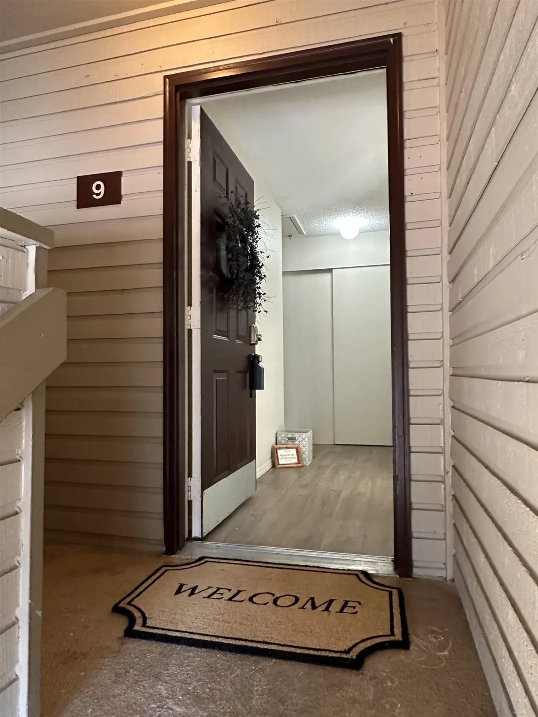 14600 NE 45th Street #D9, Bellevue, WA 98007
