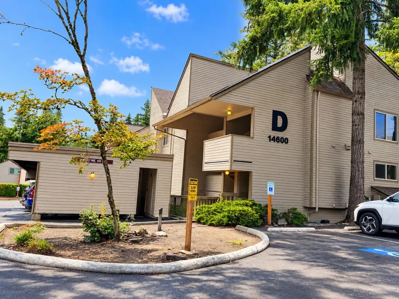 14600 NE 45th Street #D9, Bellevue, WA 98007