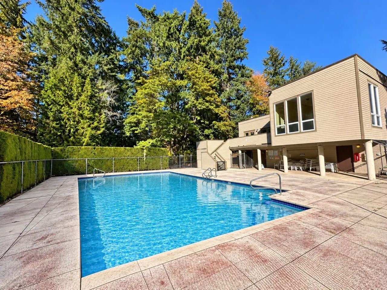 14600 NE 45th Street #D9, Bellevue, WA 98007