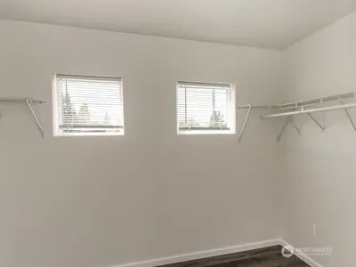 114 E Willis Street , Kent, WA 98032