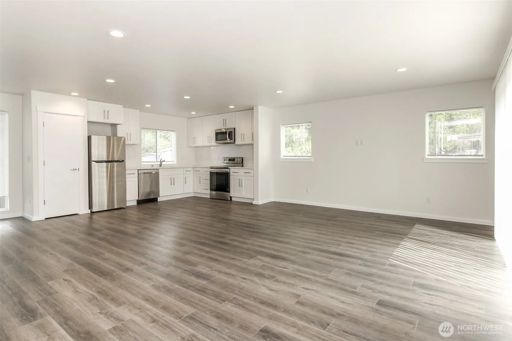 114 E Willis Street , Kent, WA 98032