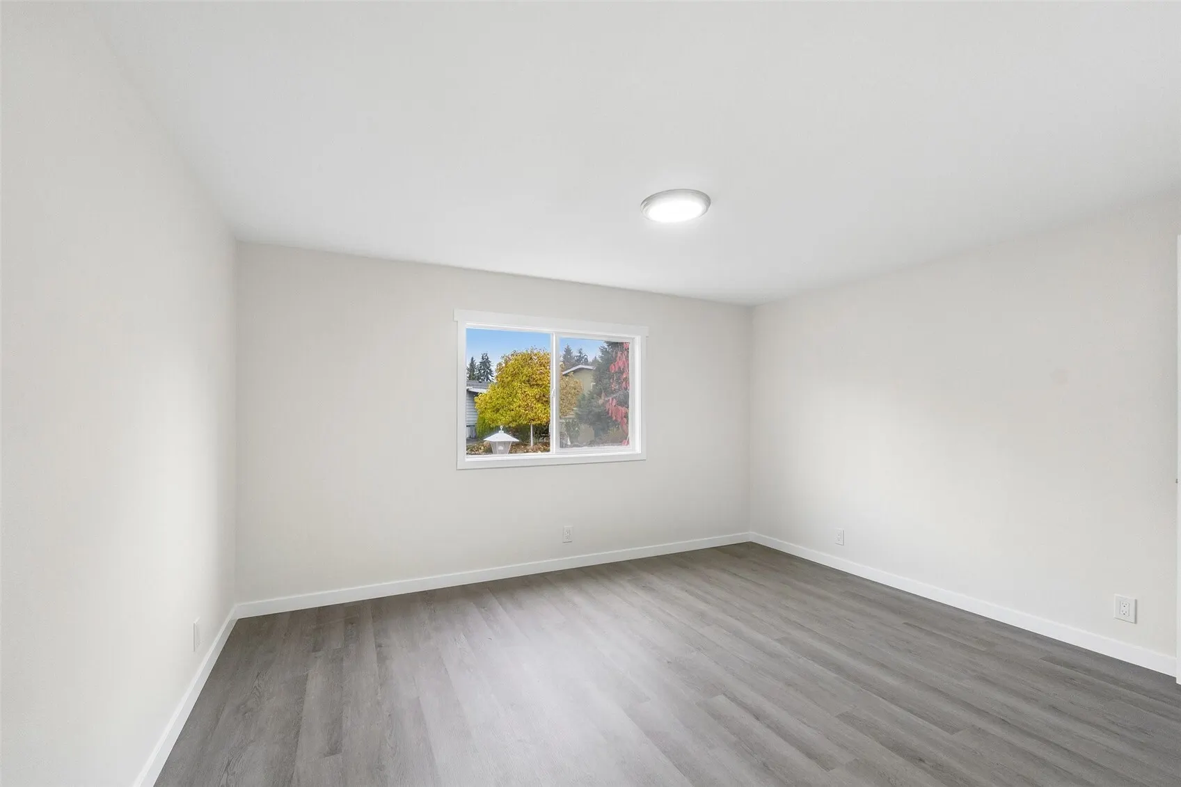 4111 164th Street SW #12, Lynnwood, WA 98087