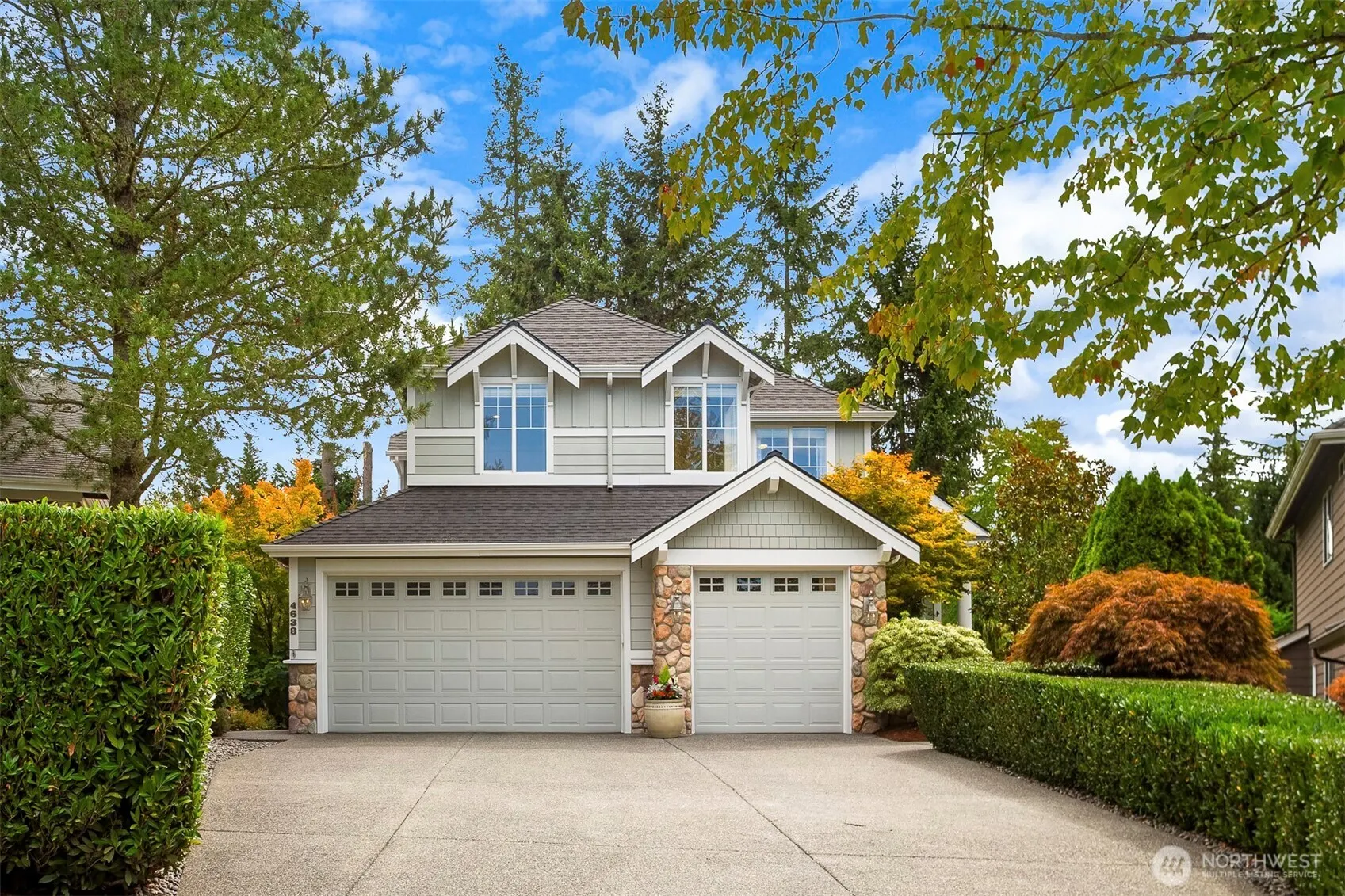 4638 230th Terrace SE, Sammamish, WA 98075-7201