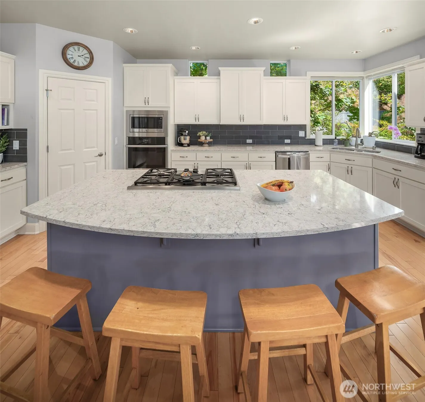 4638 230th Terrace SE, Sammamish, WA 98075-7201