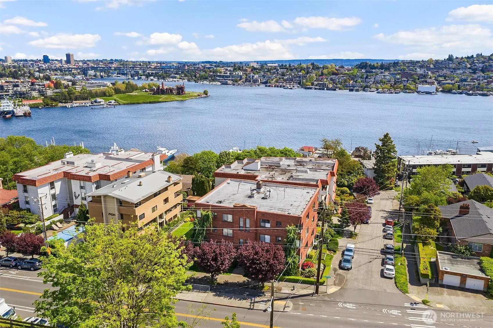 2450 Dexter Avenue N #1, Seattle, WA 98109