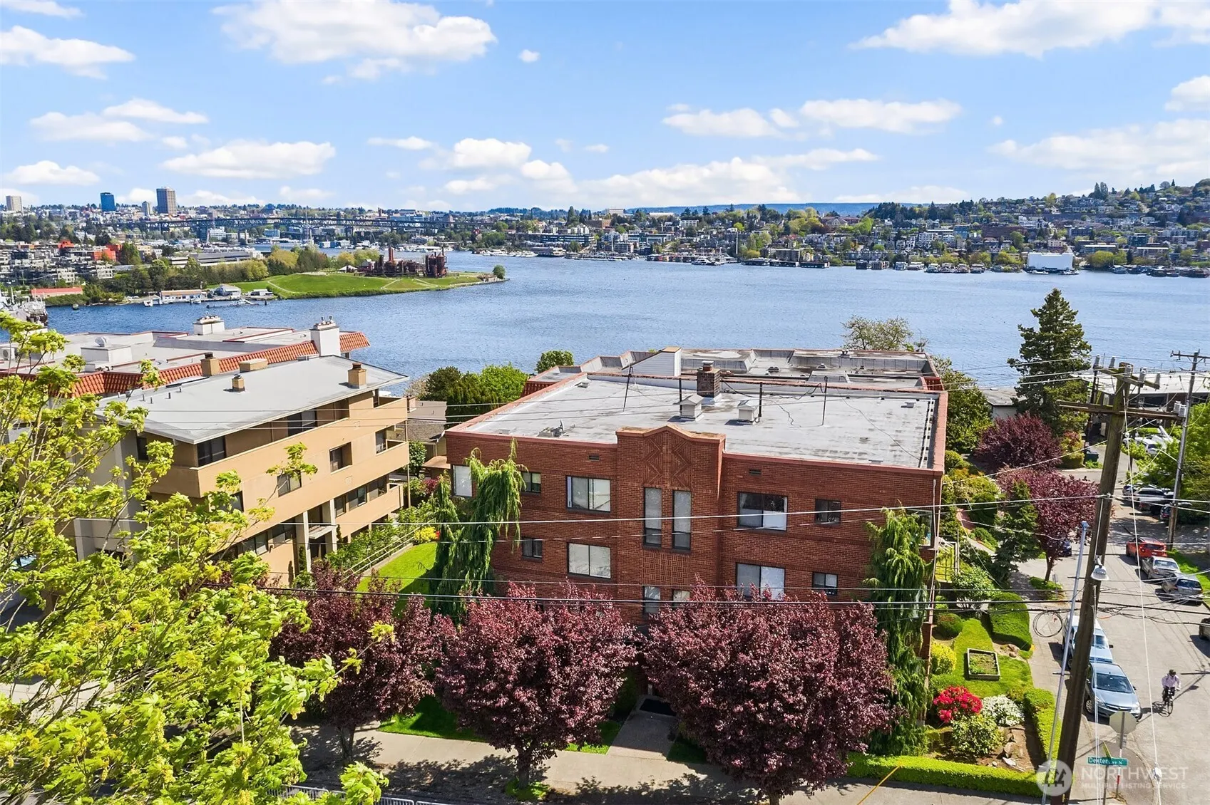 2450 Dexter Avenue N #1, Seattle, WA 98109