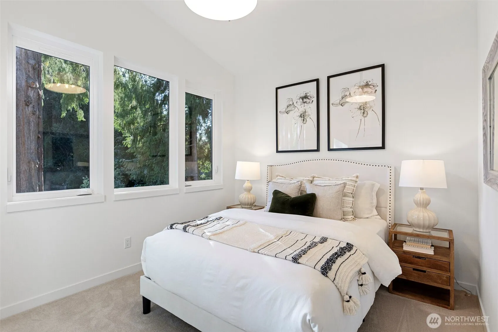 12841 NE 112th Street , Kirkland, WA 98033